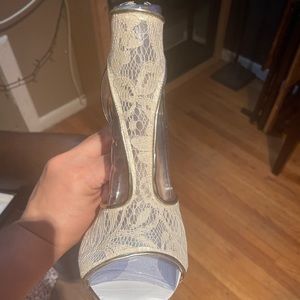 Brand new heels